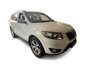 HYUNDAI SANTA FE at SELECT CARS & COMMERCIALS Luton