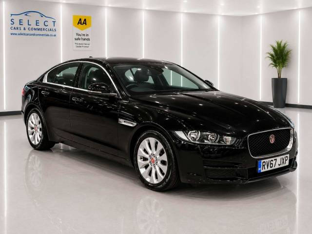 Jaguar XE 2.0 XE Prestige D Auto 4dr Saloon Diesel Black