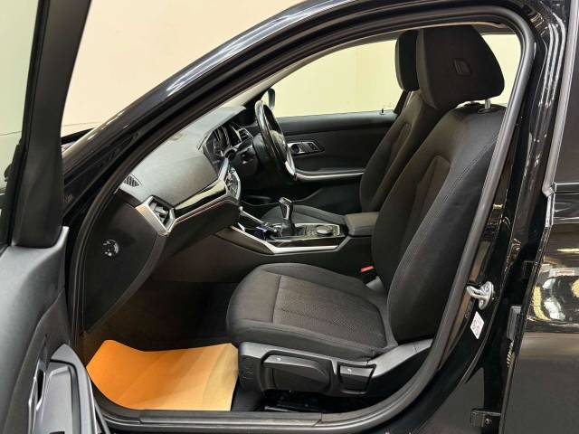 2020 BMW 3 Series 2.0 320d SE 5dr