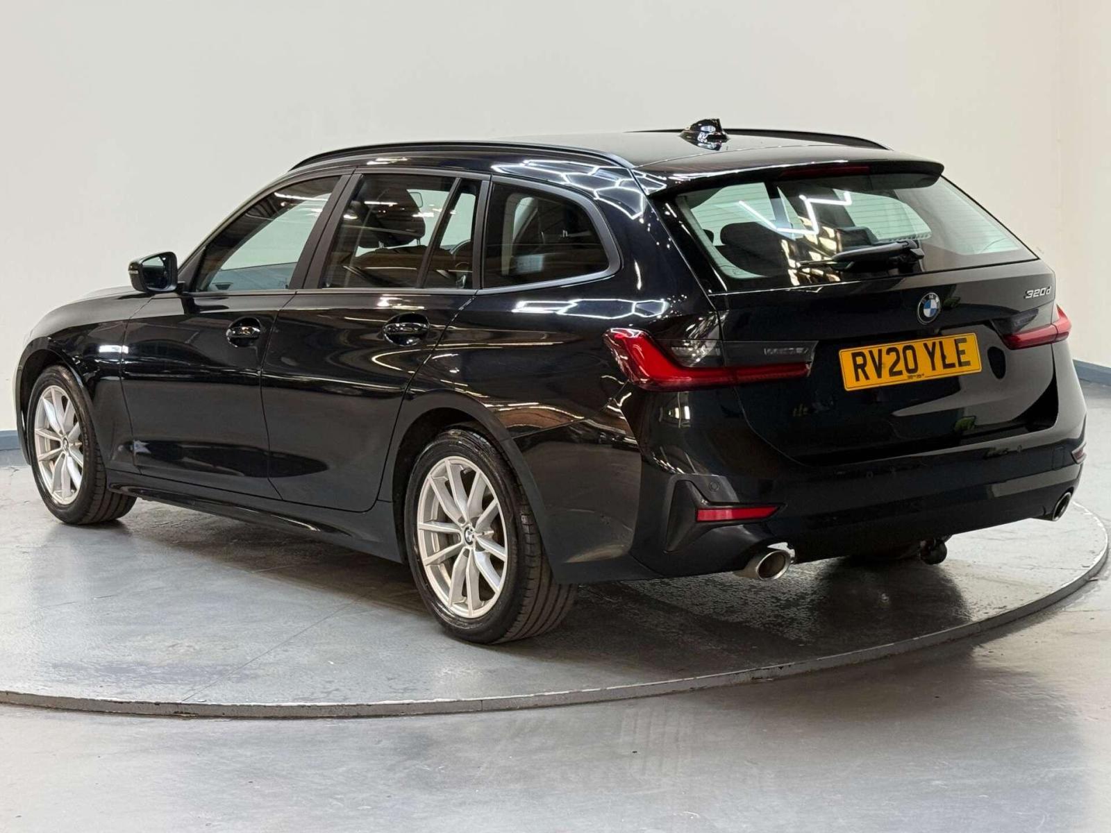 BMW 3 SERIES 2.0 320D SE 5DR 2020 20 BMW 3 SERIES 2.0 320D SE...