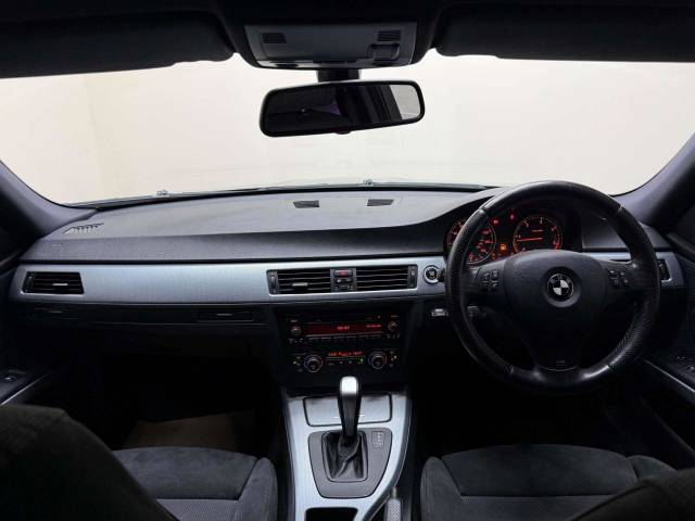 2009 BMW 3 Series 2.0 320d M Sport Auto 4dr