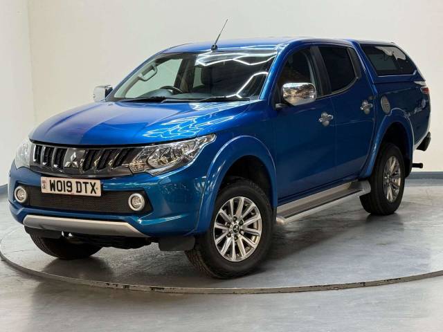 2019 Mitsubishi L200 2.4 L200 Barbarian DI-D 4WD