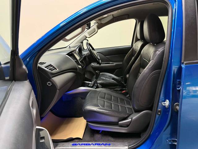 2019 Mitsubishi L200 2.4 L200 Barbarian DI-D 4WD
