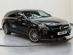 MERCEDES BENZ CLS at SELECT CARS & COMMERCIALS Luton