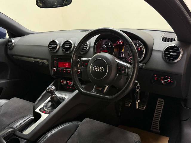 2010 Audi TT 2.0 TT S Line TDI Quattro 4WD 3dr
