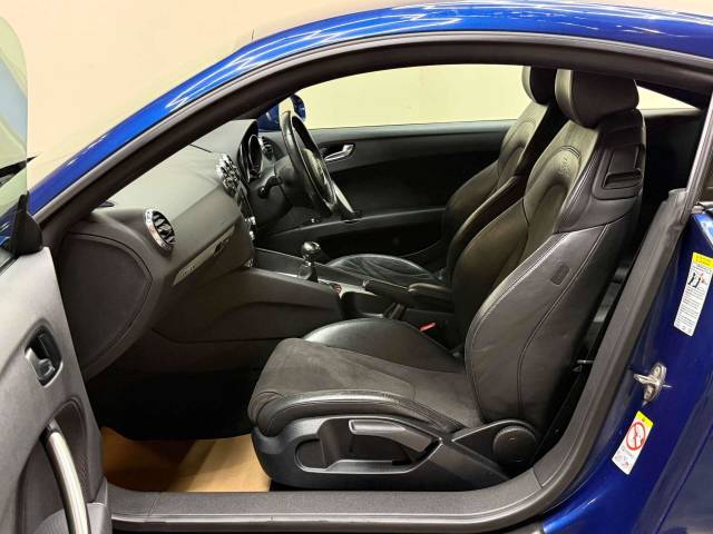 2010 Audi TT 2.0 TT S Line TDI Quattro 4WD 3dr