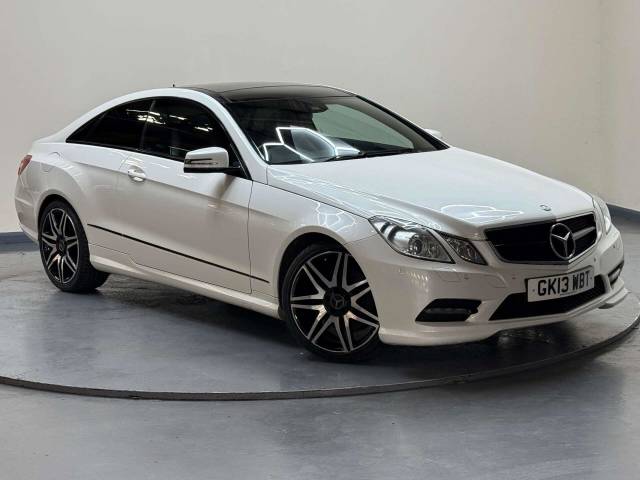 Mercedes-Benz E Class 3.0 E350 Sport CDi BlueEfficiency 265 Auto 2dr Coupe Diesel White