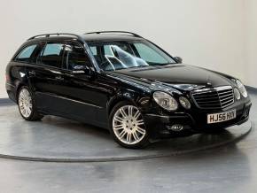 MERCEDES BENZ E CLASS at SELECT CARS & COMMERCIALS Luton
