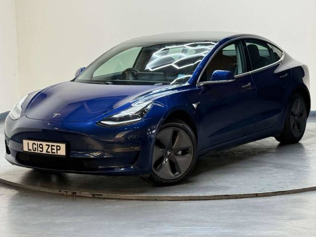 2019 Tesla Model 3 Model 3 Long Range AWD 4WD 4dr