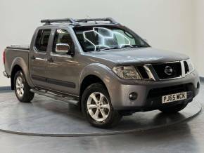 NISSAN NAVARA at SELECT CARS & COMMERCIALS Luton