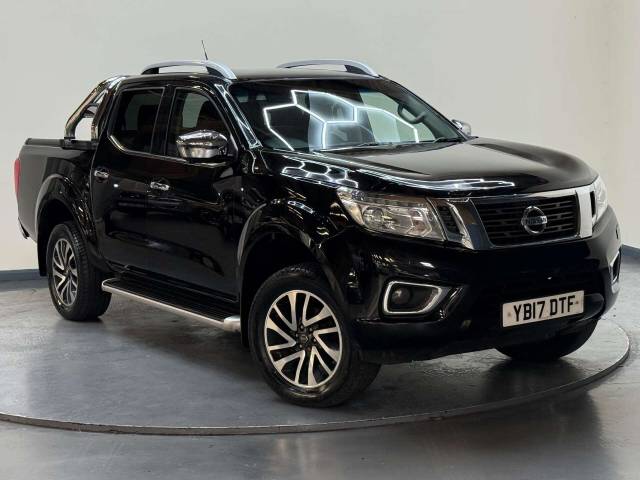 Nissan Navara 2.3 Navara Tekna dCi 4WD 5dr SUV Diesel Black