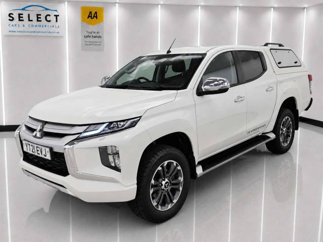 Mitsubishi L200 2.3 L200 Barbarian DI-D 4WD Pickup Diesel White