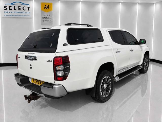 2021 Mitsubishi L200 2.3 L200 Barbarian DI-D 4WD