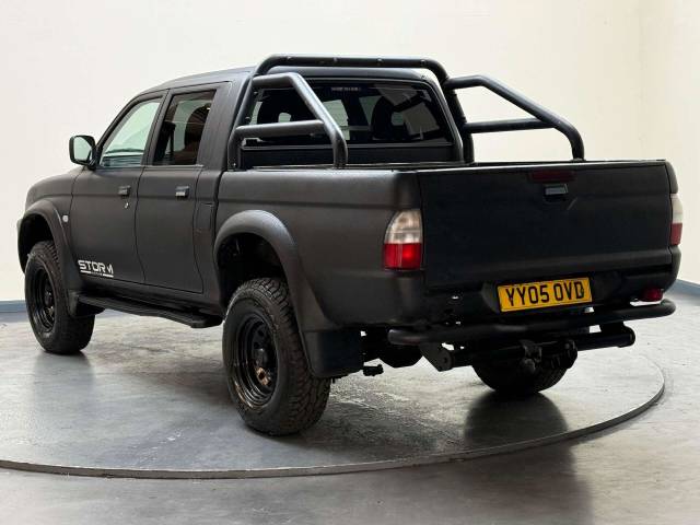 2005 Mitsubishi L200 2.5 L200 Animal LWB 4WD 4WD