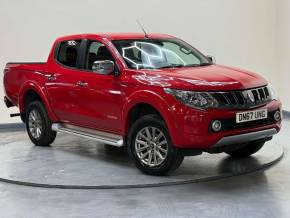 MITSUBISHI L200 at SELECT CARS & COMMERCIALS Luton