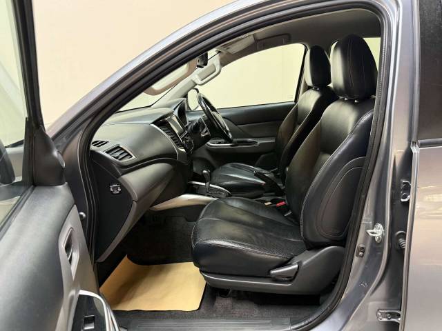 2018 Mitsubishi L200 2.4 L200 Warrior DI-D Auto 4WD